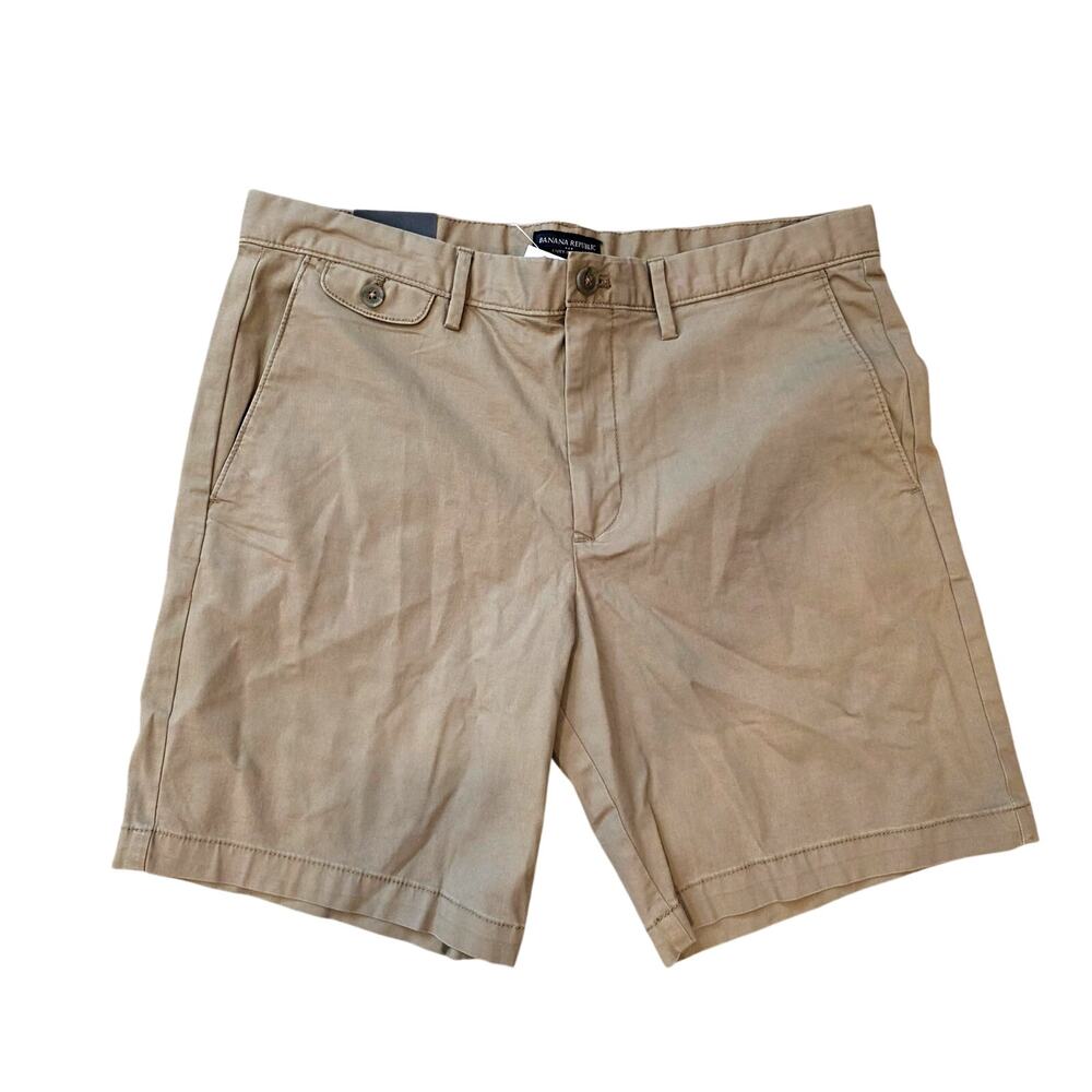 NWT Banana Republic khaki lived-in shorts sz 35